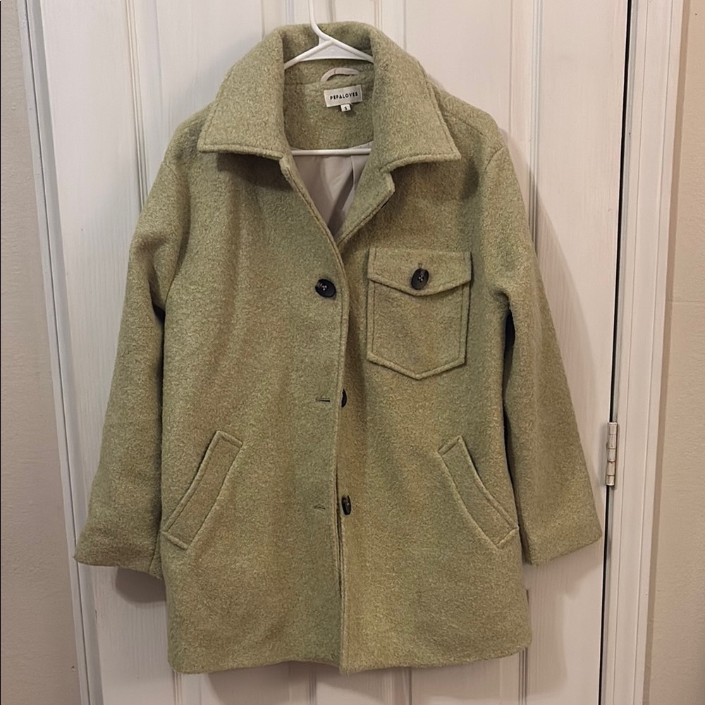 Pepaloves Light Green Coat